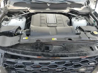 2019 Land Rover Range Rover HSE z VIN SALGS2SV4KA525727, wystawiony jako Copart lot #60327345 z przebiegiem 56 543 mil mil oraz Szkoda całkowita • Salvage title. Historia ofert i sprzedaży dostępna na DreamBid. Obrazek 12.