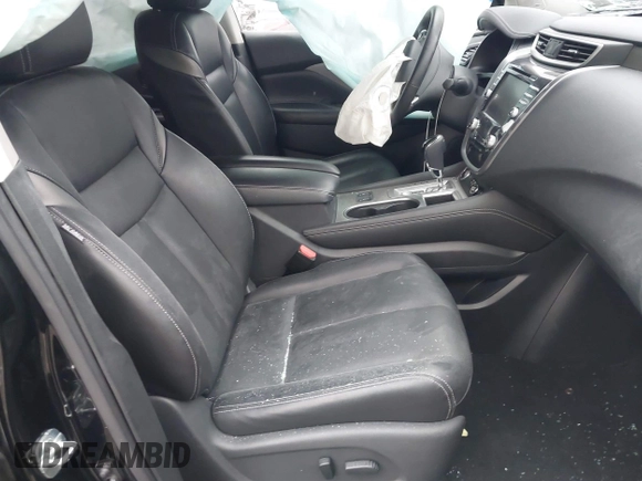 2023 Nissan Murano SL z VIN 5N1AZ2CS0PC138225, wystawiony jako IAAI lot #41675550 z przebiegiem 25 518 mil mil oraz . Historia ofert i sprzedaży dostępna na DreamBid. Obrazek 5.