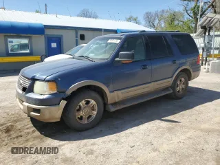 2003 Ford Expedition Eddie Bauer z VIN 1FMPU18L13LC57657, wystawiony jako Copart lot #52851155 z przebiegiem 253 028 mil mil oraz Szkody całkowita. Historia ofert i sprzedaży dostępna na DreamBid. Obrazek 1.