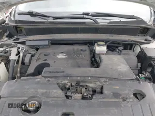 2014 Nissan Pathfinder Platinum with VIN 5N1AR2MN3EC693904, listed as a IAAI auction lot 41774522 with 151,477 mi miles and . Bid and sale history available at DreamBid. Image 10.