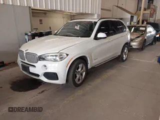 2015 BMW X5 xDrive50i z VIN 5UXKR6C56F0J76986, wystawiony jako IAAI lot #42079106 z przebiegiem 96 220 mil mil oraz . Historia ofert i sprzedaży dostępna na DreamBid. Obrazek 18.