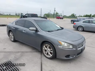 2014 Nissan Maxima SV z VIN 1N4AA5AP3EC430739, wystawiony jako IAAI lot #42299486 z przebiegiem 230 432 mil mil oraz . Historia ofert i sprzedaży dostępna na DreamBid. Obrazek 1.
