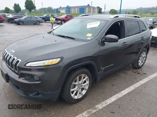 2016 Jeep Cherokee Latitude с VIN 1C4PJLCB2GW362820, выставлен на аукционе IAAI как лот 42432734 с пробегом 137 325 миль миль и . История ставок и продаж доступна на DreamBid. Изображение 2.