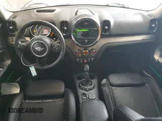 2017 MINI Countryman Cooper S with VIN WMZYT5C37H3B66882, listed as a Copart auction lot 45232525 with 87,094 mi miles and Salvage title. Bid and sale history available at DreamBid. Image 8.