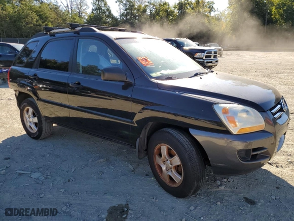 2008 Kia Sportage LX with VIN KNDJF724387517307, listed as a Copart auction lot 43701645 with 195,728 mi miles and Non Repairable. Bid and sale history available at carsss.com. Image 4.