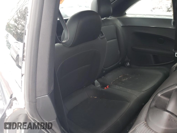 2014 Volkswagen Beetle 2.5L w/Sun with VIN 3VWJP7AT0EM608328, listed as a Copart auction lot 86209494 with 118,767 mi miles and Clean Title. Bid and sale history available at DreamBid. Image 10.