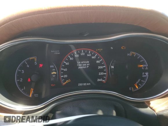 2015 Jeep Grand Cherokee Summit with VIN 1C4RJFJM3FC731831, listed as a Copart auction lot 66570534 with 230,193 mi miles and Clean title. Bid and sale history available at DreamBid. Image 9.
