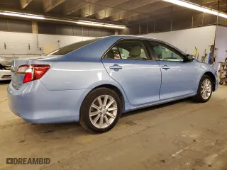 2013 Toyota Camry Hybrid LE with VIN 4T1BD1FK4DU093823, listed as a Copart auction lot 44026695 with 137,247 mi miles and Salvage Title. Bid and sale history available at carsss.com. Image 3.