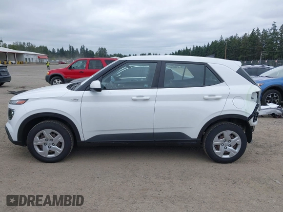 2020 Hyundai Venue SE z VIN KMHRB8A32LU028416, wystawiony jako IAAI lot #42497737 z przebiegiem 56 011 mil mil oraz . Historia ofert i sprzedaży dostępna na DreamBid. Obrazek 15.