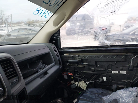 2014 Ram 1500 Express with VIN 1C6RR7KT1ES158623, listed as a IAAI auction lot 41023418 with 187,581 mi miles. Bid and sale history available at carsss.com. Image 18.