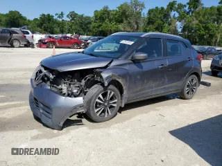 2019 Nissan Kicks S with VIN 3N1CP5CUXKL492288, listed as a Copart auction lot 52541025 with 95,426 mi miles and Non Repairable. Bid and sale history available at DreamBid. Image 1.