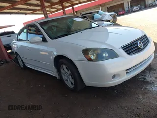 2005 Nissan Altima S with VIN 1N4AL11D45N473077, listed as a IAAI auction lot 42721052 with 204,005 mi miles and . Bid and sale history available at DreamBid. Image 1.