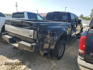 2018 Ford F-350 XL with VIN 1FT8W3DT1JEB36214, listed as a Copart auction lot 53681475 with Not Provided miles and Salvage Title. Bid and sale history available at DreamBid. Image 3.