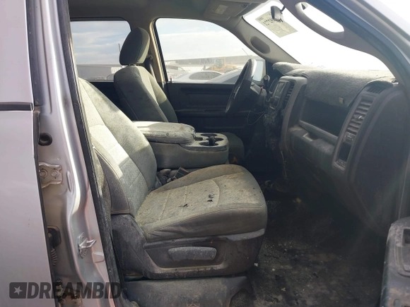 2013 Ram 1500 Express with VIN 1C6RR6FT8DS707009, listed as a IAAI auction lot 41492721 with 305,297 mi miles and . Bid and sale history available at DreamBid. Image 5.