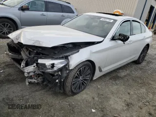 2019 BMW 5 Series 530i with VIN WBAJA5C52KBX87642, listed as a Copart auction lot 42022795 with 0 mi miles and Salvage Title. Bid and sale history available at carsss.com. Image 1.