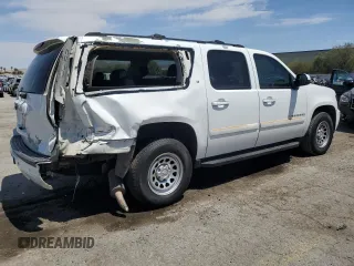 2007 Chevrolet Suburban LT with VIN 1GNFC16057J171613, listed as a Copart auction lot 60154525 with 226,291 mi miles and Salvage title. Bid and sale history available at DreamBid. Image 3.