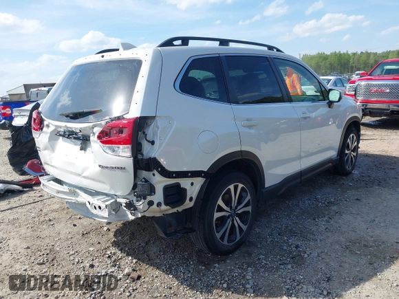 2022 Subaru Forester Limited with VIN JF2SKAPC3NH435825, listed as a IAAI auction lot 42080762 with 43,682 mi miles and . Bid and sale history available at DreamBid. Image 4.