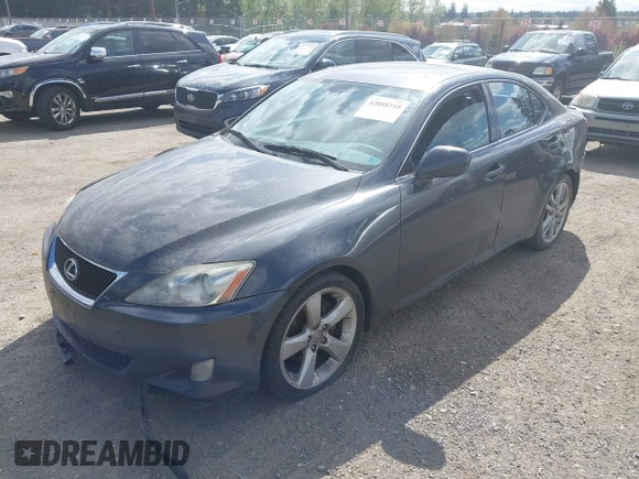 2007 Lexus IS with VIN JTHBK262475037345, listed as a IAAI auction lot 42088118 with 224,649 mi miles. Bid and sale history available at carsss.com. Image 2.