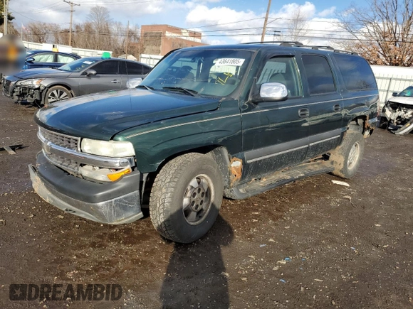 2002 Chevrolet Suburban Z71 with VIN 3GNFK16ZX2G298434, listed as a Copart auction lot 43641805 with 0 mi miles and Salvage Title. Bid and sale history available at carsss.com. Image 1.