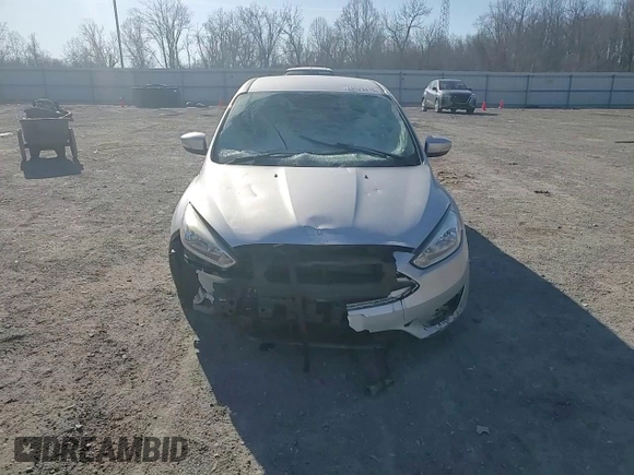 2016 Ford Focus SE with VIN 1FADP3F28GL395583, listed as a Copart auction lot 48523415 with 41,996 mi miles and Salvage Title. Bid and sale history available at DreamBid. Image 10.