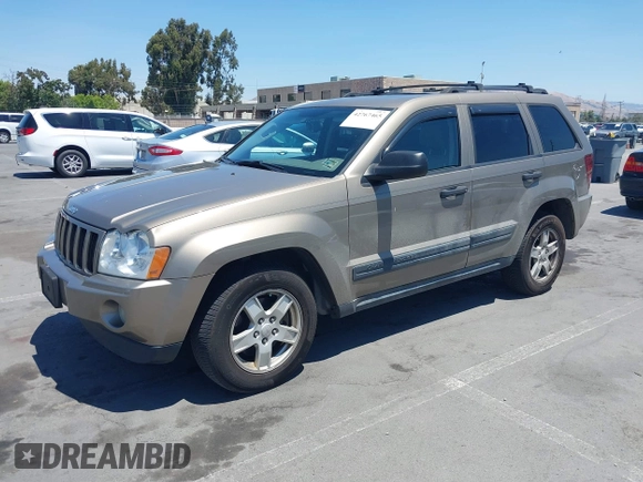 2005 Jeep Grand Cherokee Laredo with VIN 1J4GR48K25C501943, listed as a IAAI auction lot 42767465 with 132,247 mi miles and . Bid and sale history available at DreamBid. Image 2.