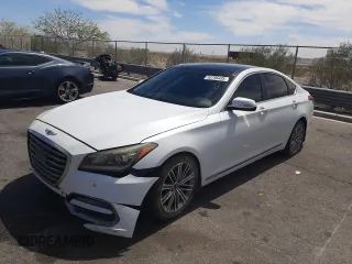 2018 Genesis G80 3.8L z VIN KMHGN4JE6JU225868, wystawiony jako Copart lot #52795435 z przebiegiem 130 974 mil mil oraz Szkody całkowita. Historia ofert i sprzedaży dostępna na DreamBid. Obrazek 1.