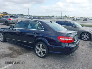 2010 Mercedes-Benz E 350 Luxury with VIN WDDHF5GB8AA083734, listed as a IAAI auction lot 42084306 with 141,838 mi miles and . Bid and sale history available at carsss.com. Image 3.