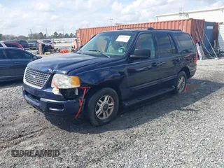 2003 Ford Expedition Special Service with VIN 1FMRU15W23LB13137, listed as a IAAI auction lot 41805100 with 1 mi miles. Bid and sale history available at carsss.com. Image 2.