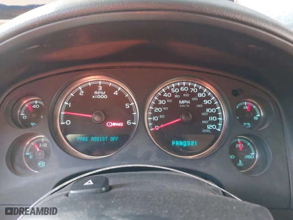 2008 Chevrolet Silverado 1500 LTZ with VIN 2GCEK13Y481105759, listed as a IAAI auction lot 41992739 with 110,122 mi miles. Bid and sale history available at carsss.com. Image 7.