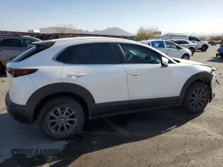 2020 Mazda CX-30 with VIN 3MVDMABL5LM119598, listed as a Copart auction lot 75895764 with 67,639 mi miles and Salvage Title. Bid and sale history available at DreamBid. Image 3.