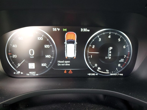 2019 Volvo XC60 R-Design with VIN LYVA22RM2KB218835, listed as a Copart auction lot 85819234 with 48,397 mi miles and Salvage Title. Bid and sale history available at carsss.com. Image 9.