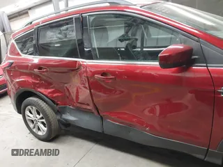 2019 Ford Escape SEL with VIN 1FMCU9HD7KUB83031, listed as a IAAI auction lot 41837035 with 70,424 mi miles. Bid and sale history available at carsss.com. Image 12.