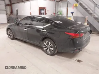2019 Nissan Altima SV z VIN 1N4BL4DV3KC207079, wystawiony jako IAAI lot #41388598 z przebiegiem 145 576 mil mil oraz . Historia ofert i sprzedaży dostępna na DreamBid. Obrazek 3.