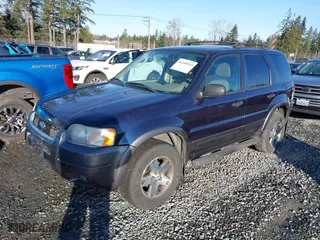2004 Ford Escape XLT with VIN 1FMYU03134KA30806, listed as a IAAI auction lot 41449933 with 137,897 mi miles. Bid and sale history available at carsss.com. Image 17.