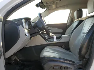 2011 Chevrolet Equinox LTZ z VIN 2CNFLGE58B6277595, wystawiony jako Copart lot #50429085 z przebiegiem 125 519 mil mil oraz Szkoda całkowita • Salvage title. Historia ofert i sprzedaży dostępna na DreamBid. Obrazek 7.