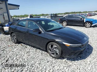 2025 Hyundai Elantra SEL Convenience with VIN KMHLS4DG8SU933531, listed as a Copart auction lot 54520365 with 3,295 mi miles and Clean Title. Bid and sale history available at DreamBid. Image 4.