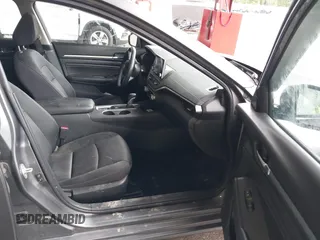 2019 Nissan Altima SV z VIN 1N4BL4DV6KC143166, wystawiony jako IAAI lot #42245892 z przebiegiem 57 770 mil mil oraz . Historia ofert i sprzedaży dostępna na DreamBid. Obrazek 5.