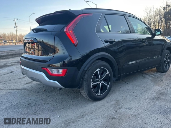 2023 Kia Niro EX with VIN KNDCR3LE9P5078141, listed as a Copart auction lot 50436925 with 12,200 mi miles and Clean Title. Bid and sale history available at carsss.com. Image 4.