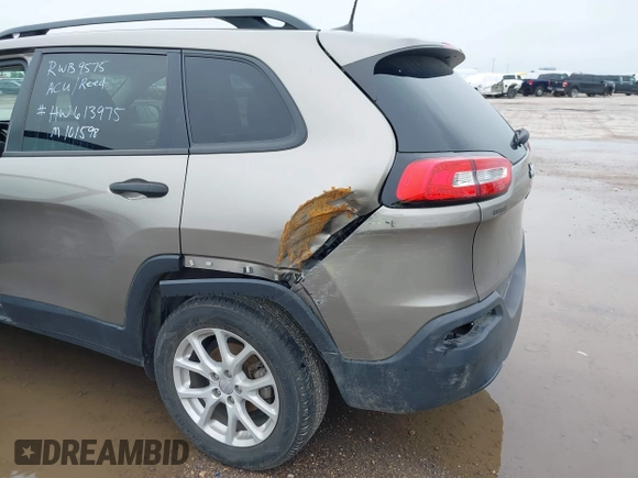 2017 Jeep Cherokee Altitude with VIN 1C4PJLABXHW613975, listed as a IAAI auction lot 42122784 with 101,626 mi miles and . Bid and sale history available at DreamBid. Image 6.