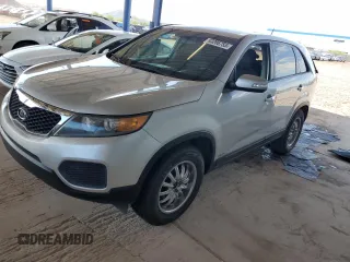 2013 Kia Sorento LX with VIN 5XYKTCA69DG375308, listed as a Copart auction lot 63286755 with 104,005 mi miles and Salvage title. Bid and sale history available at DreamBid. Image 1.