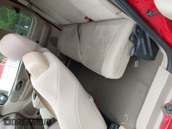 2004 Ford F-150 XL with VIN 2FTRX17WX4CA26798, listed as a IAAI auction lot 42181753 with 189,143 mi miles and . Bid and sale history available at DreamBid. Image 8.