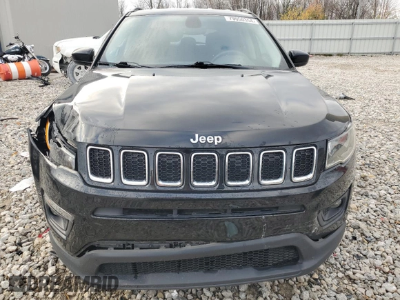 2018 Jeep Compass Latitude z VIN 3C4NJDBB9JT232917, wystawiony jako Copart lot #79050354 z przebiegiem 79 885 mil mil oraz Czysty tytuł • Clean title. Historia ofert i sprzedaży dostępna na DreamBid. Obrazek 5.