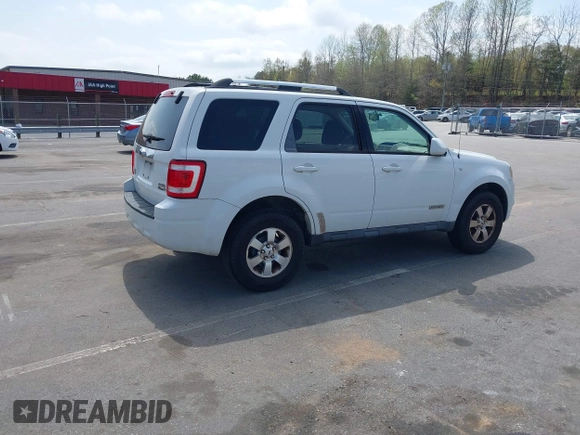 2008 Ford Escape Limited with VIN 1FMCU94178KD75081, listed as a IAAI auction lot 41954169 with 141,570 mi miles. Bid and sale history available at carsss.com. Image 4.