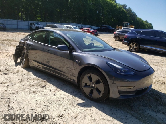 2023 Tesla Model 3 with VIN 5YJ3E1EA1PF664941, listed as a Copart auction lot 58097005 with 39,391 mi miles and Salvage title. Bid and sale history available at DreamBid. Image 4.