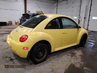 2004 Volkswagen New Beetle Coupe GL with VIN 3VWBK31C74M414664, listed as a Copart auction lot 46487855 with 104,561 mi miles and Salvage Title. Bid and sale history available at carsss.com. Image 3.