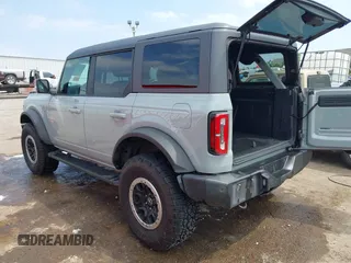 2022 Ford Bronco with VIN 1FMEE5DPXNLA96815, listed as a IAAI auction lot 42333347 with 45,755 mi miles and . Bid and sale history available at DreamBid. Image 3.