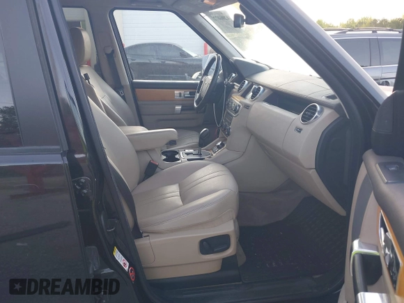 2013 Land Rover LR4 HSE with VIN SALAG2D41DA679049, listed as a IAAI auction lot 42060721 with 137,697 mi miles and . Bid and sale history available at DreamBid. Image 5.