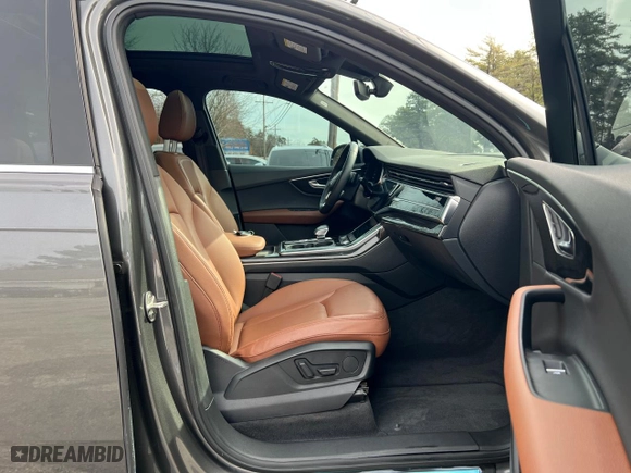 2021 Audi Q7 Premium with VIN WA1AXAF70MD033857, listed as a Copart auction lot 46061494 with 62,943 mi miles. Bid and sale history available at carsss.com. Image 5.