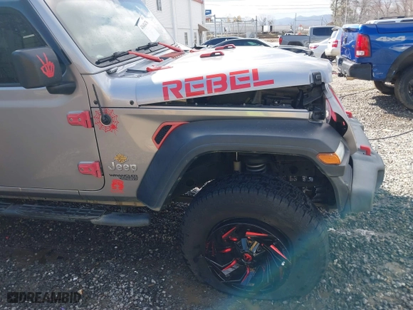 2018 Jeep Wrangler Unlimited Sport S with VIN 1C4HJXDG0JW250952, listed as a IAAI auction lot 41641476 with 117,284 mi miles. Bid and sale history available at carsss.com. Image 19.
