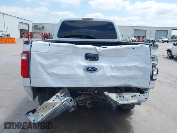 2015 Ford F-250 Lariat с VIN 1FT7W2BT8FED53484, выставлен на аукционе IAAI как лот 42205827 с пробегом 260 598 миль миль и . История ставок и продаж доступна на DreamBid. Изображение 17.